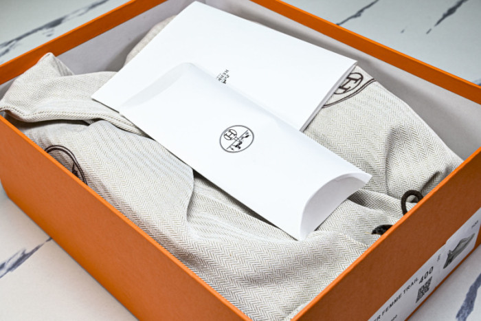 H*RMES  Lows Sneaker HM-S04