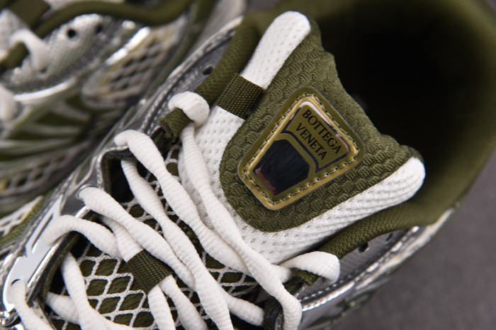 b0tt*ga Ven*ta orbit sneaker