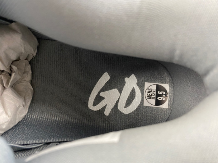 Nigel Sylvester x Air Jordan 4  HF4340-003