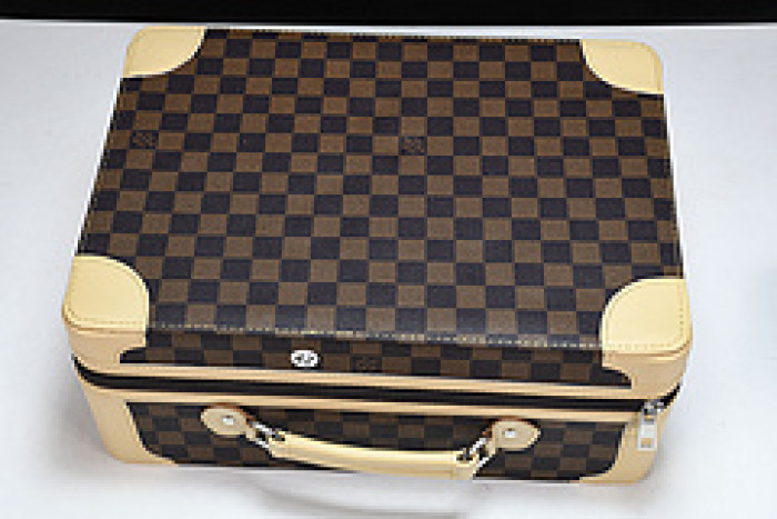 Nike Air Force 1 LV  6A8PYL-001