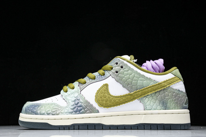 Nike SB Dunk Low Alexis Sablone Chameleon  HJ3386-300
