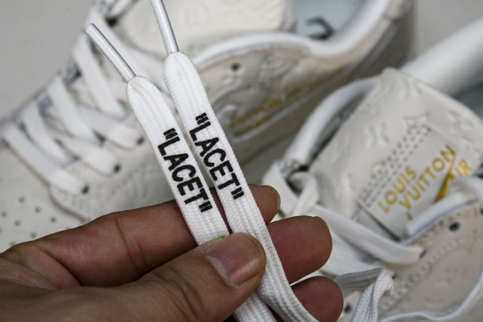 LV x Travis Scott x Air Jordan 1 Low OG  1A9V87