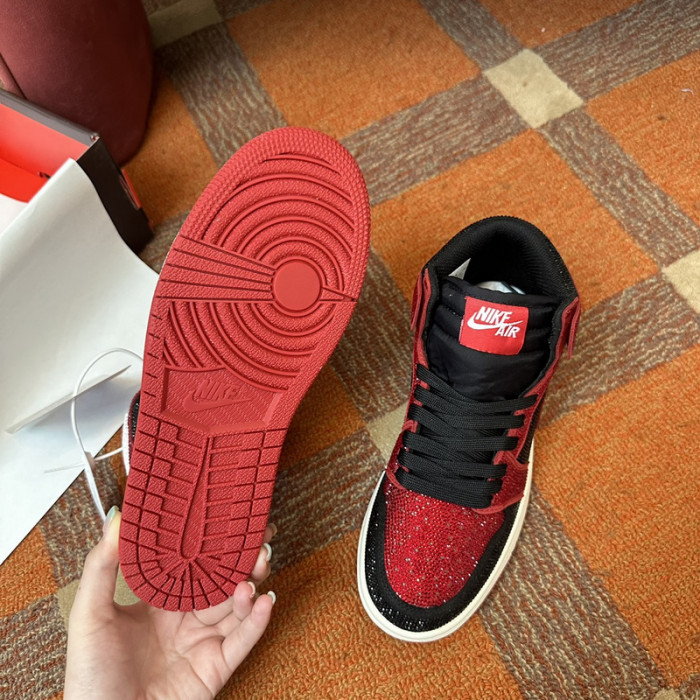 AIR JORDAN 1 RETRO  AJ-07