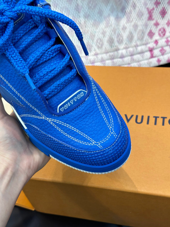 LV SNEAKER LOW  012401