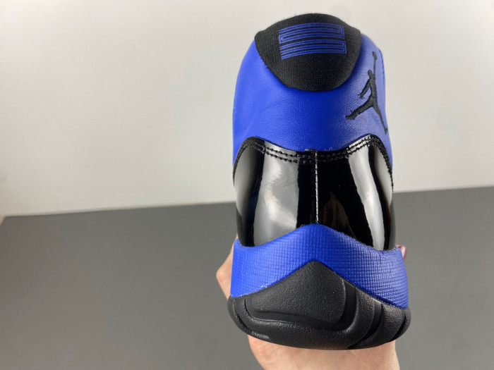 Air Jordan 11  CT8012-400