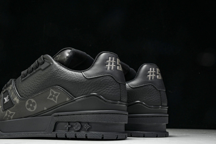 LV SNEAKER LOW FOR-LV210