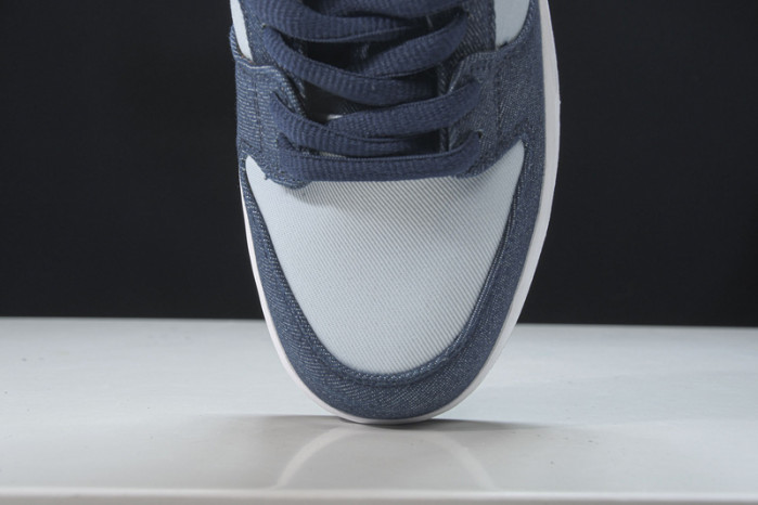Nike SB Dunk Low Binary Blue 854866-444