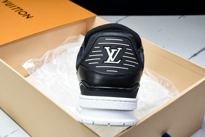 LV SNEAKER LOW FOR-LV212
