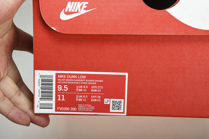 Nike Dunk Low “Red Panda”  FV0395-200
