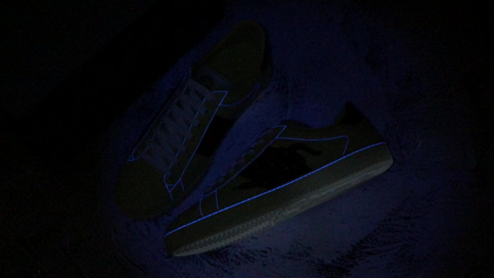 Gv*c ace embroidered low-top sneaker white with snake