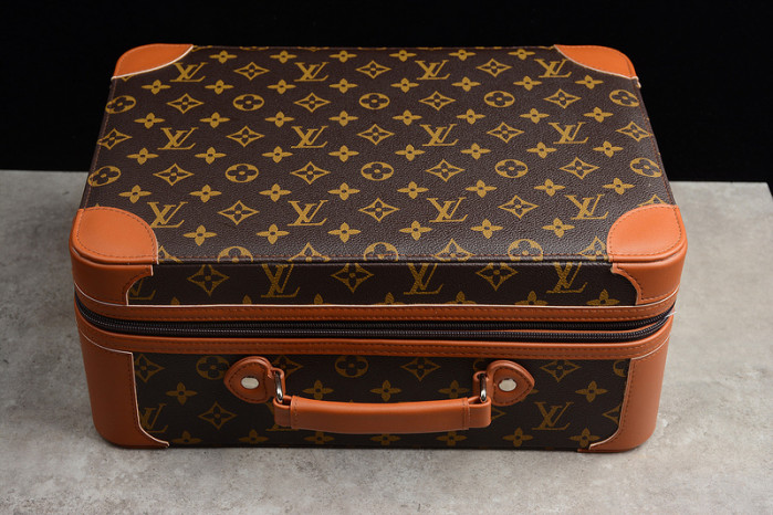 AIR JORDAN 1  AQ0818-158 (WITH CASE)