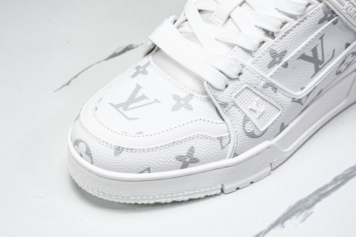 LV SNEAKER  FOR-LV255
