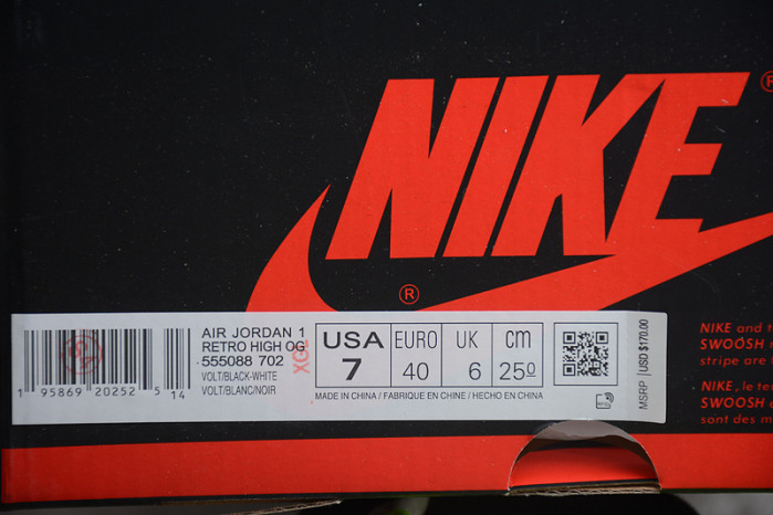 Air Jordan 1 Retro High Og“Obsidian” 555088-702