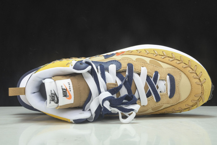 Sacai x Jean Paul Gaultier x Nk VaporWaffle DH9186-200