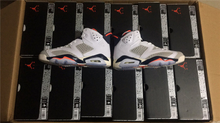 AIR JORDAN 6 RETRO TINKER WHITE/INFRARED 23-NEUTRAL GREY-SAIL 384664-104