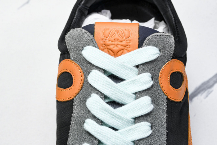 L*0ewe Ballet Runner  LW-FOR07