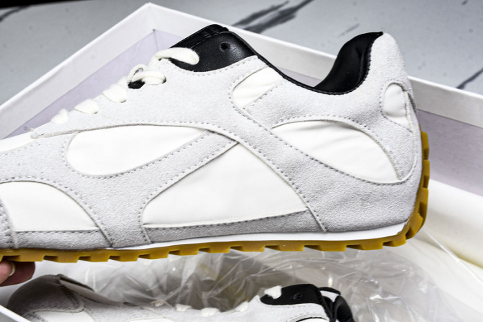 b0tt*ga Ven*ta  sneaker