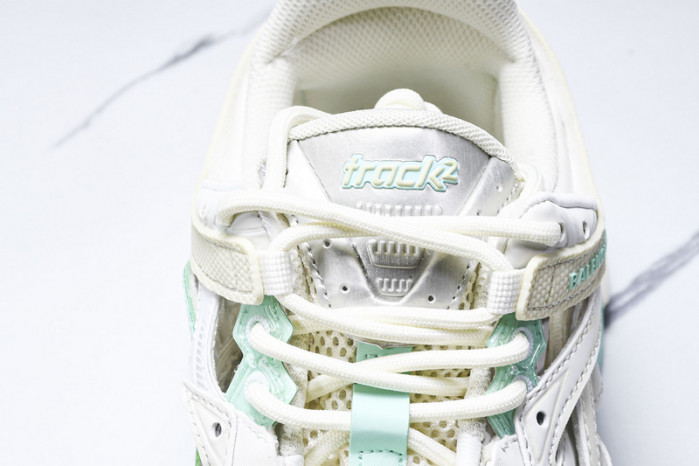 BLCG Track  2.0  W3AE2 3911