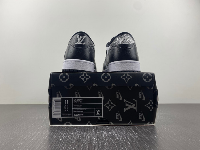 AIR JORDAN 1 LOW X LV  dl2211-001
