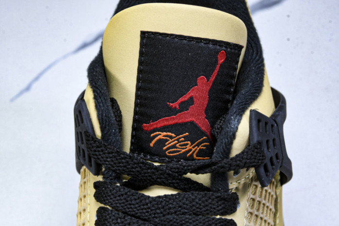 Jordan 4 Retro "Pizza"  IH2094-200