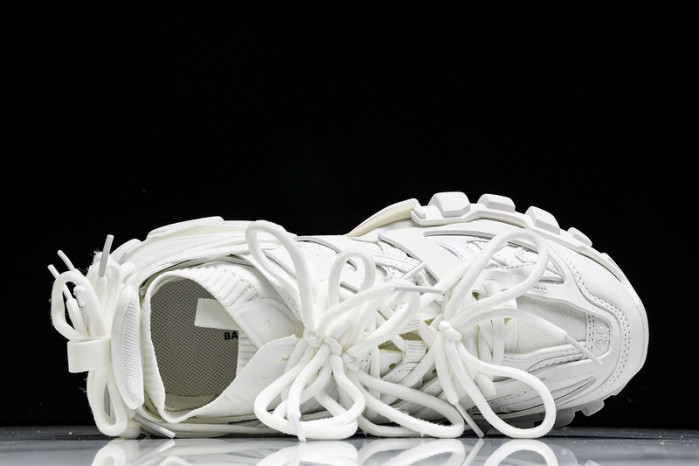 BLCG Track 786281 W3CO1 2000