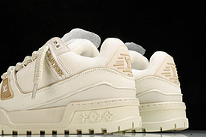 LV SNEAKER LOW 80403