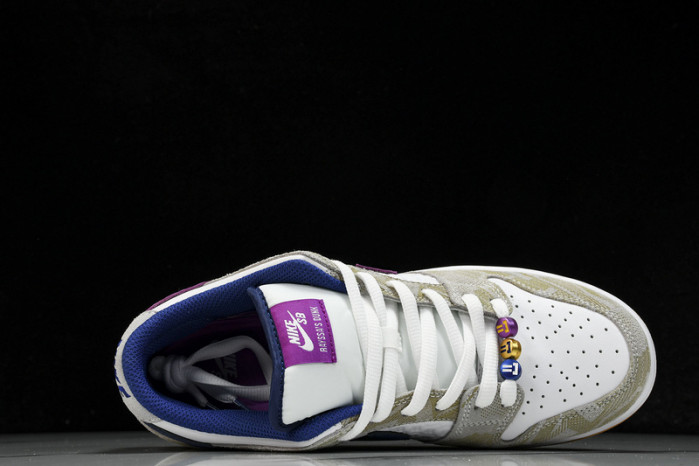 Nike Dunk Low x Rayssa Leal  FZ5251-001