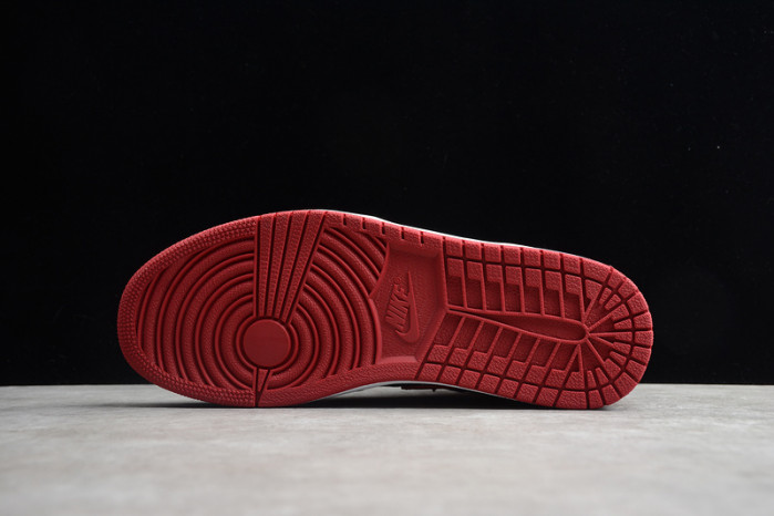 Air Jordan 1 Retro Banned (2011) 432001-001