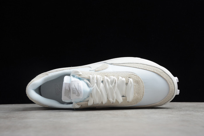 Nike LDV waffle Sacai White BV0073-101