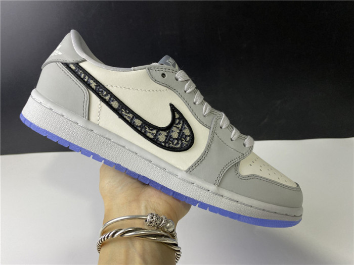Air Jordan 1 Low X D10R 553668-998