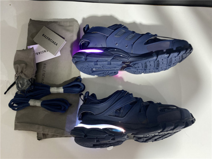 BLCG Track Trainer Dark Navy lighted 542023 W2LA1 4107