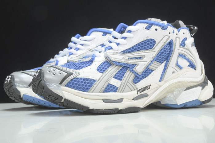 BLCG × RUNNER 7.0 677402-W3RB3-4912