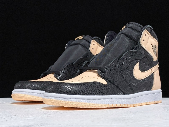 AIR JORDAN 1 RETRO HIGH BLACK CRIMSON TINT 555088-081